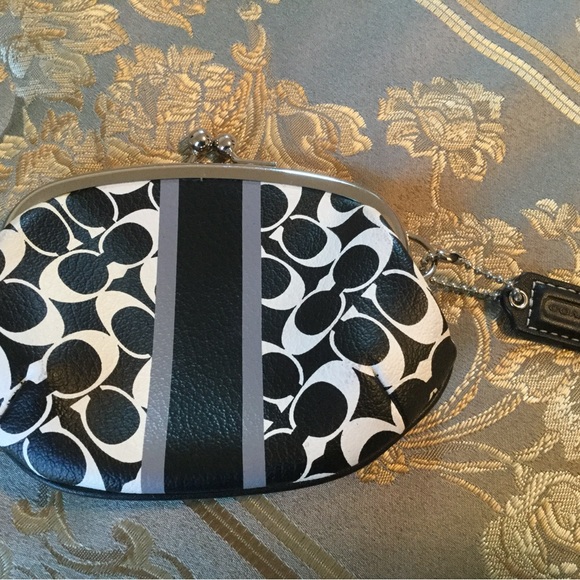 5 Coach Bag items all Authentic - Picture 1 of 10